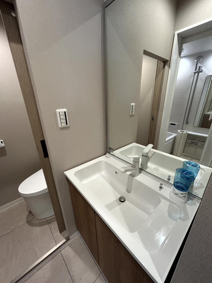 ���ʑ�E���ʏ� -