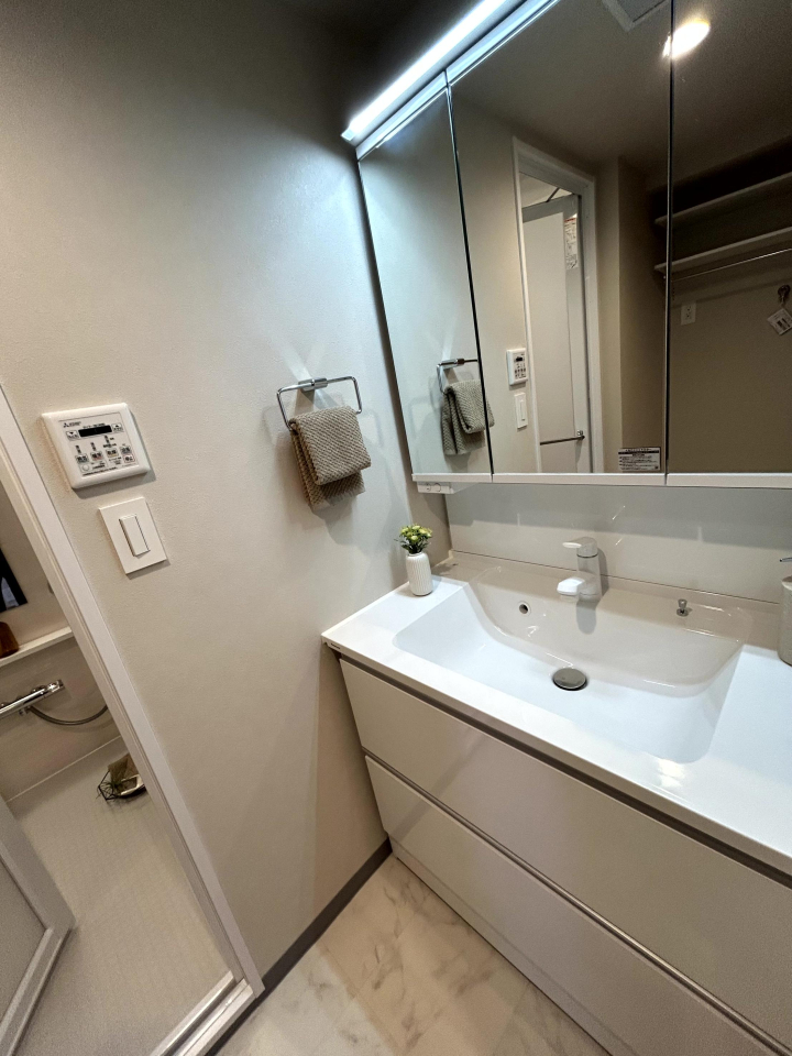 ���ʑ�E���ʏ� -