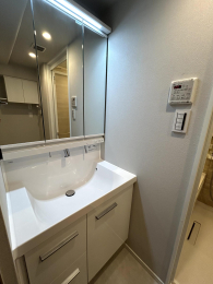 ���ʑ�E���ʏ� -