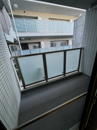 �o���R�j�[ -