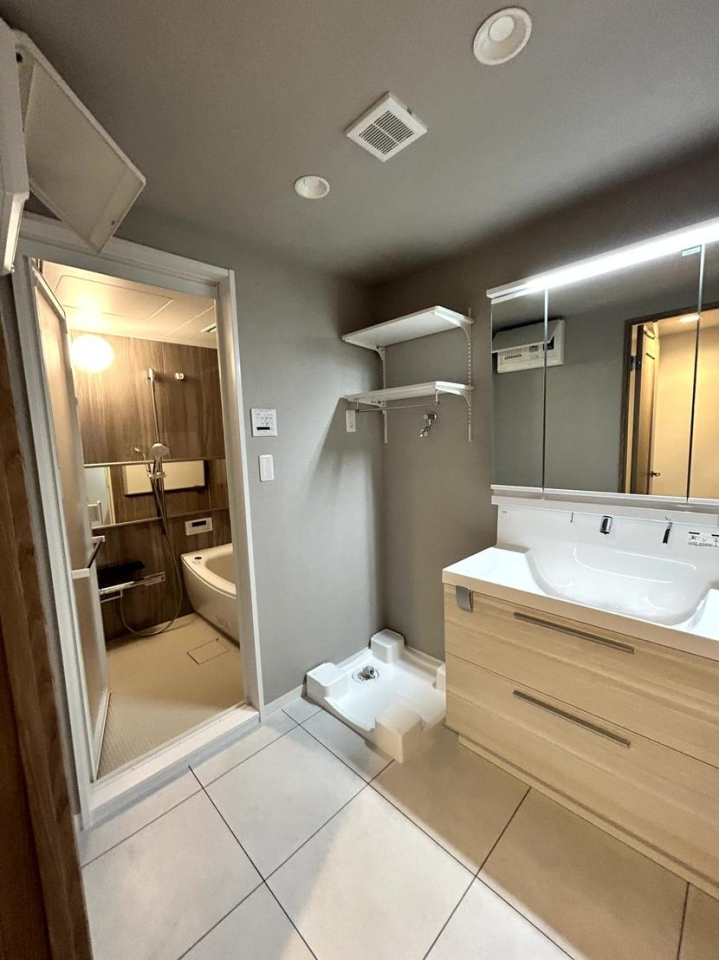 ���ʑ�E���ʏ� -