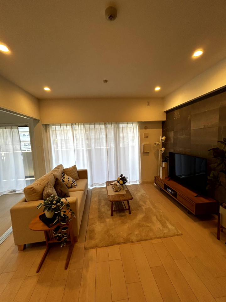 ���r���O -