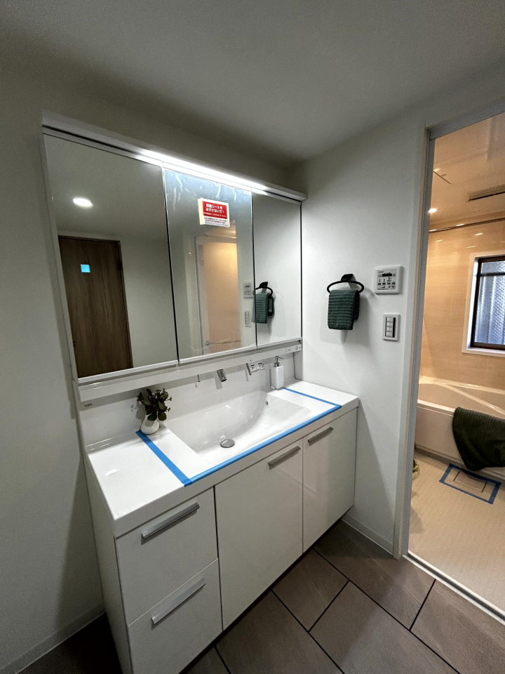 ���ʑ�E���ʏ� -