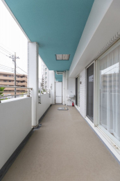 �o���R�j�[ -