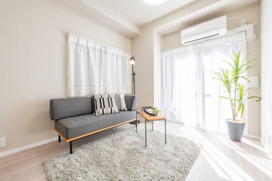 ���r���O -