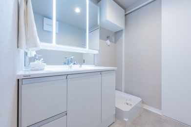 ���ʑ�E���ʏ� -