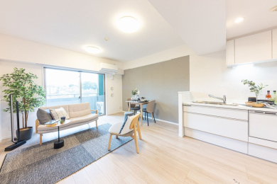 ���r���O -