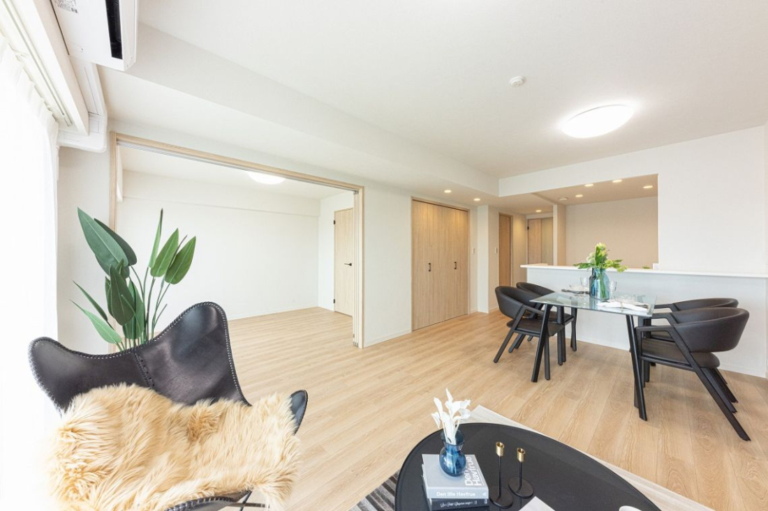 �����s�{���s��Ԓ�3����18-1�̒��Ã}���V�����̃��r���O