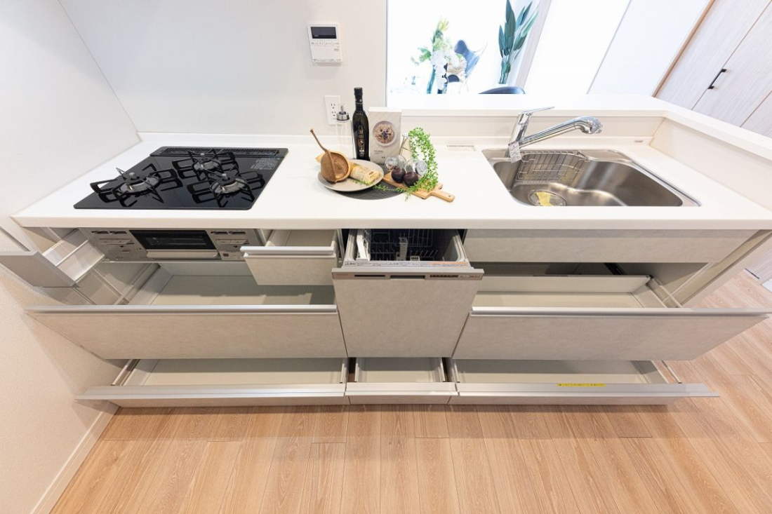 �����s�{���s��Ԓ�3����18-1�̒��Ã}���V�����̃L�b�`��